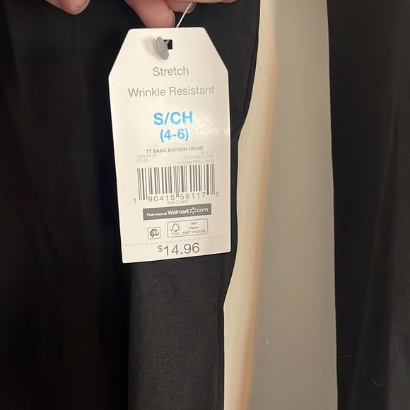 Time and True Basic Button Down Shirt Black Womens Stretch Wrinkle Resistant S - Picture 3 of 5